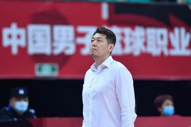 巨乳潜入搜查官在线看